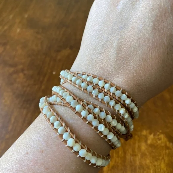 Handmade Leather & Mother of Pearl Beads Wrap Bracelet - Picture 4 of 6